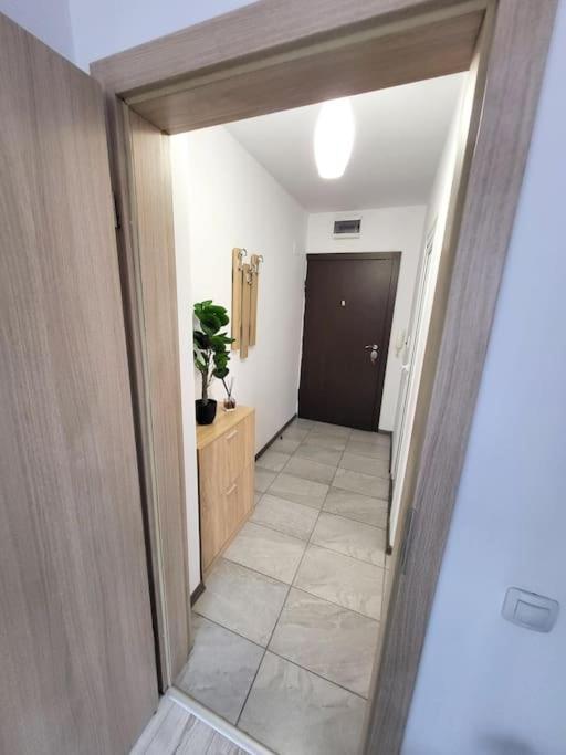 Modern & Bright 1Bd Apartment Near Main Square Plovdiv Exterior foto